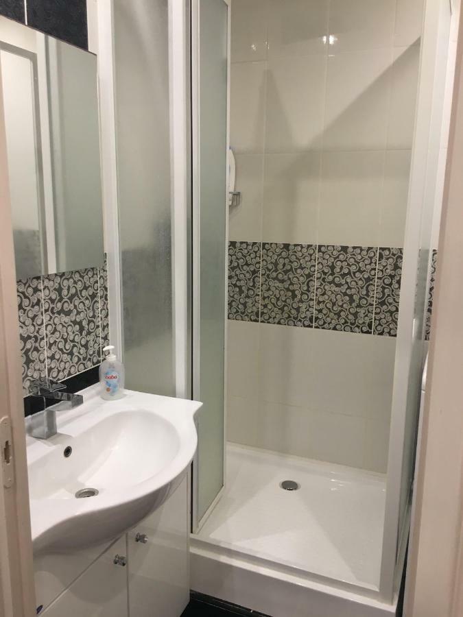 Igenyes Lakas Apartment แซแก็ด ภายนอก รูปภาพ